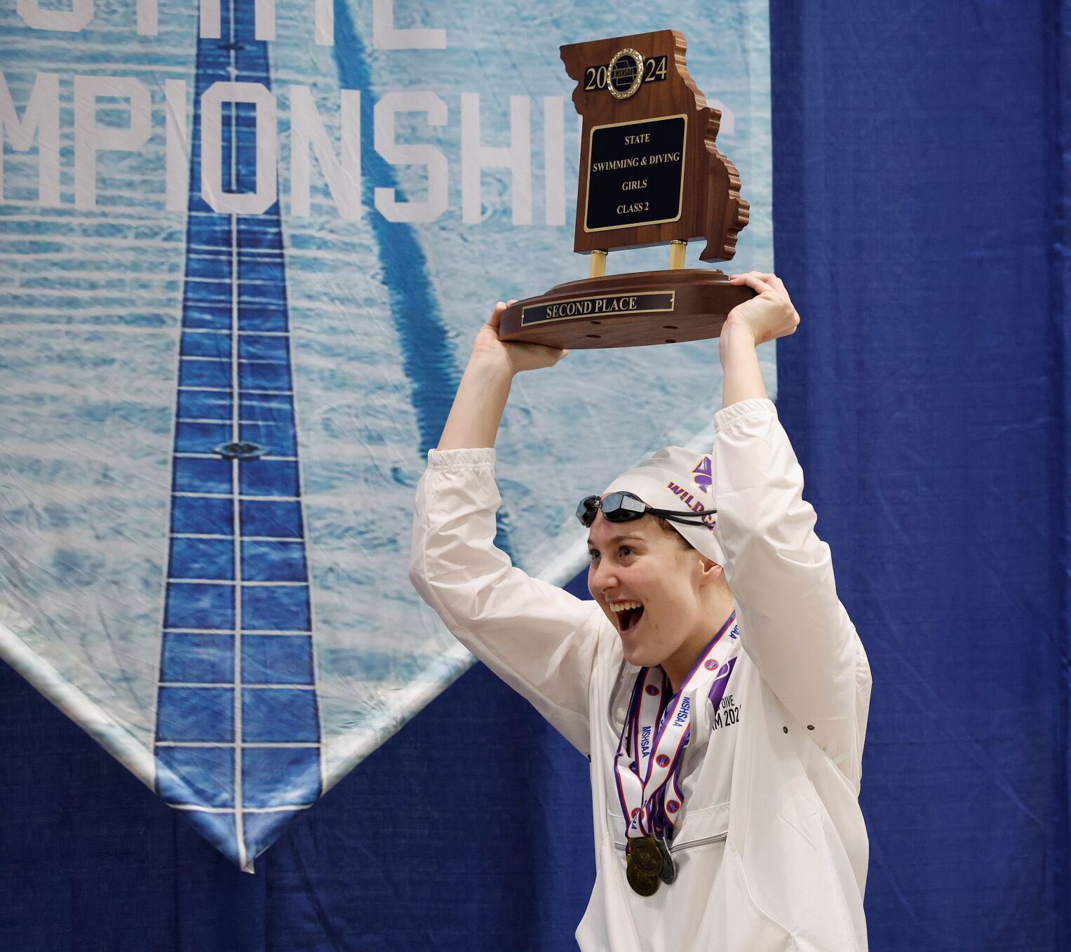 Class 2 state swimming championship